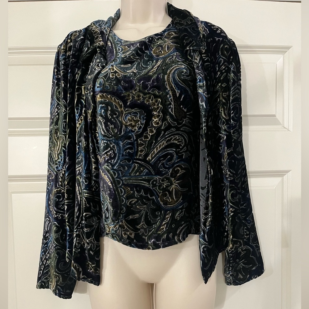 Tessuto Vintage Velvet Shell & matching Button Down Blouse Size Medium